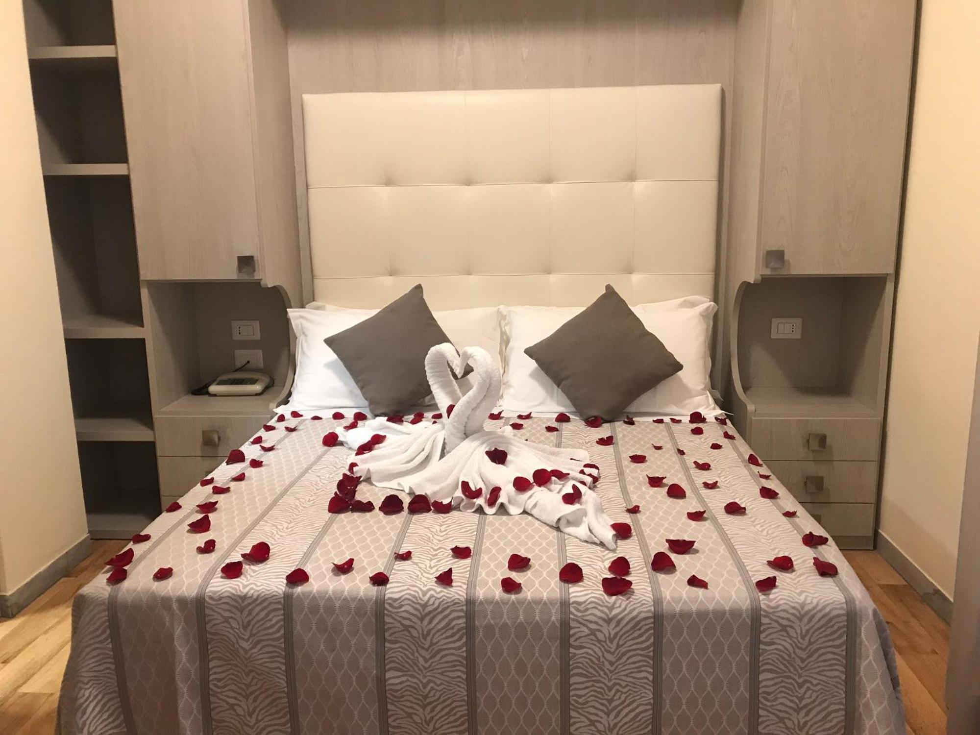 Hotel Jumbo Ріміні Екстер'єр фото